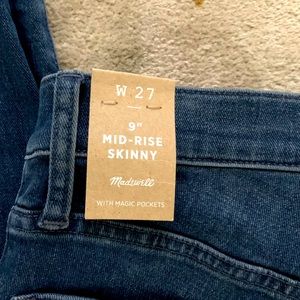 Madewell mid-rise 9” jeans